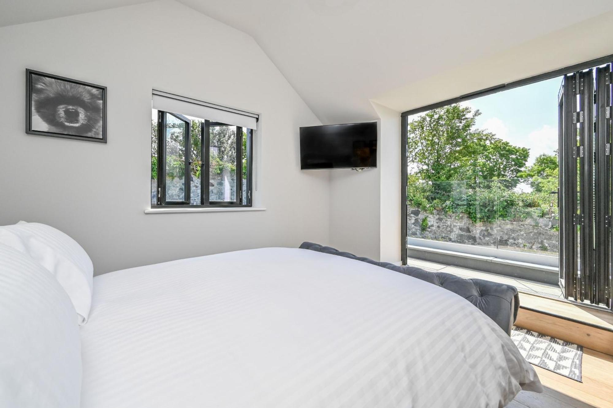 1 The Nest - Luxury Modern House Nr Beach & Bars With Sea Views & Free Parking Villa Charlestown  Kültér fotó