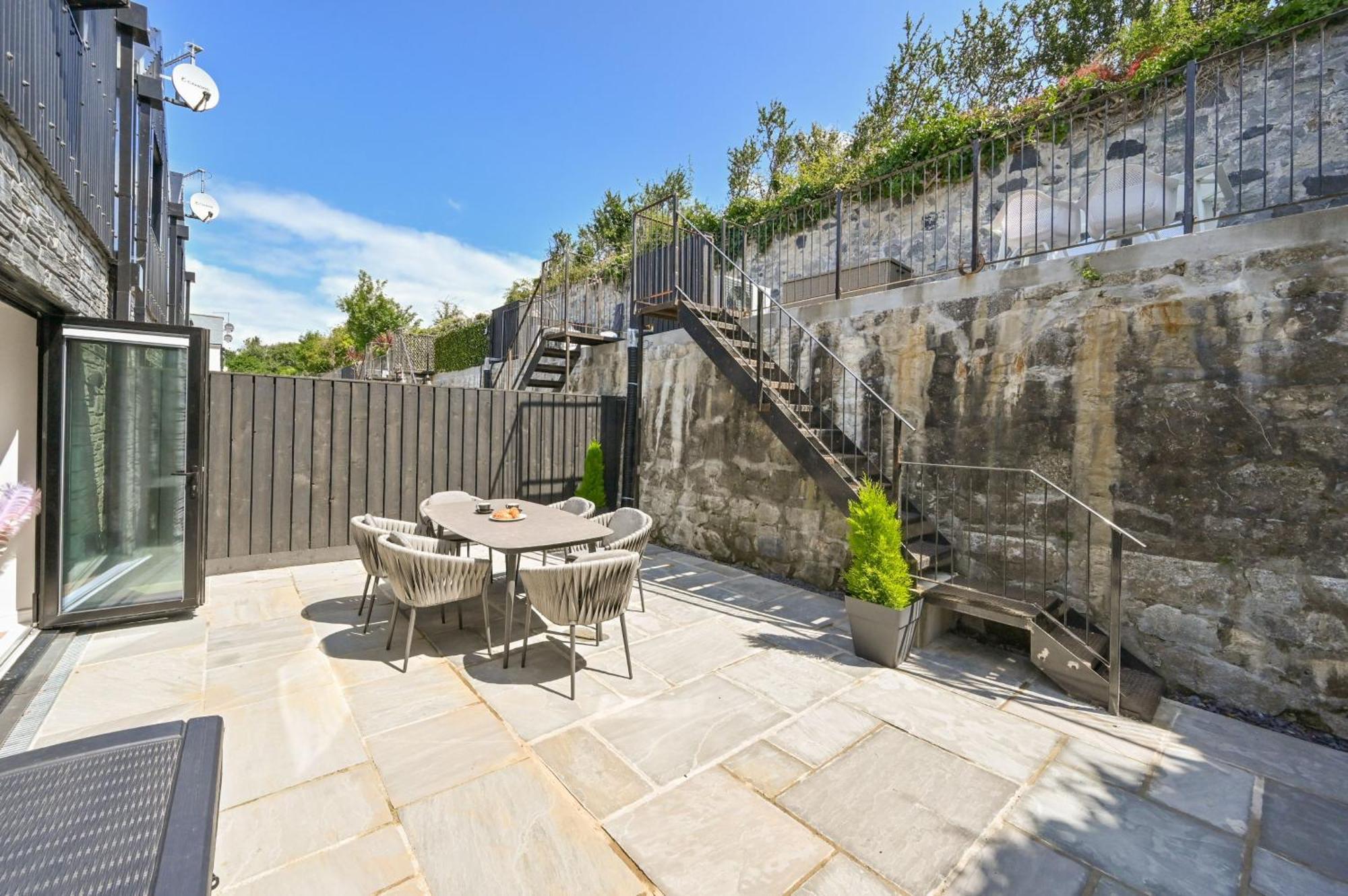 1 The Nest - Luxury Modern House Nr Beach & Bars With Sea Views & Free Parking Villa Charlestown  Kültér fotó